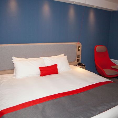 Holiday Inn Express Cardiff Bay By Ihg מראה חיצוני תמונה