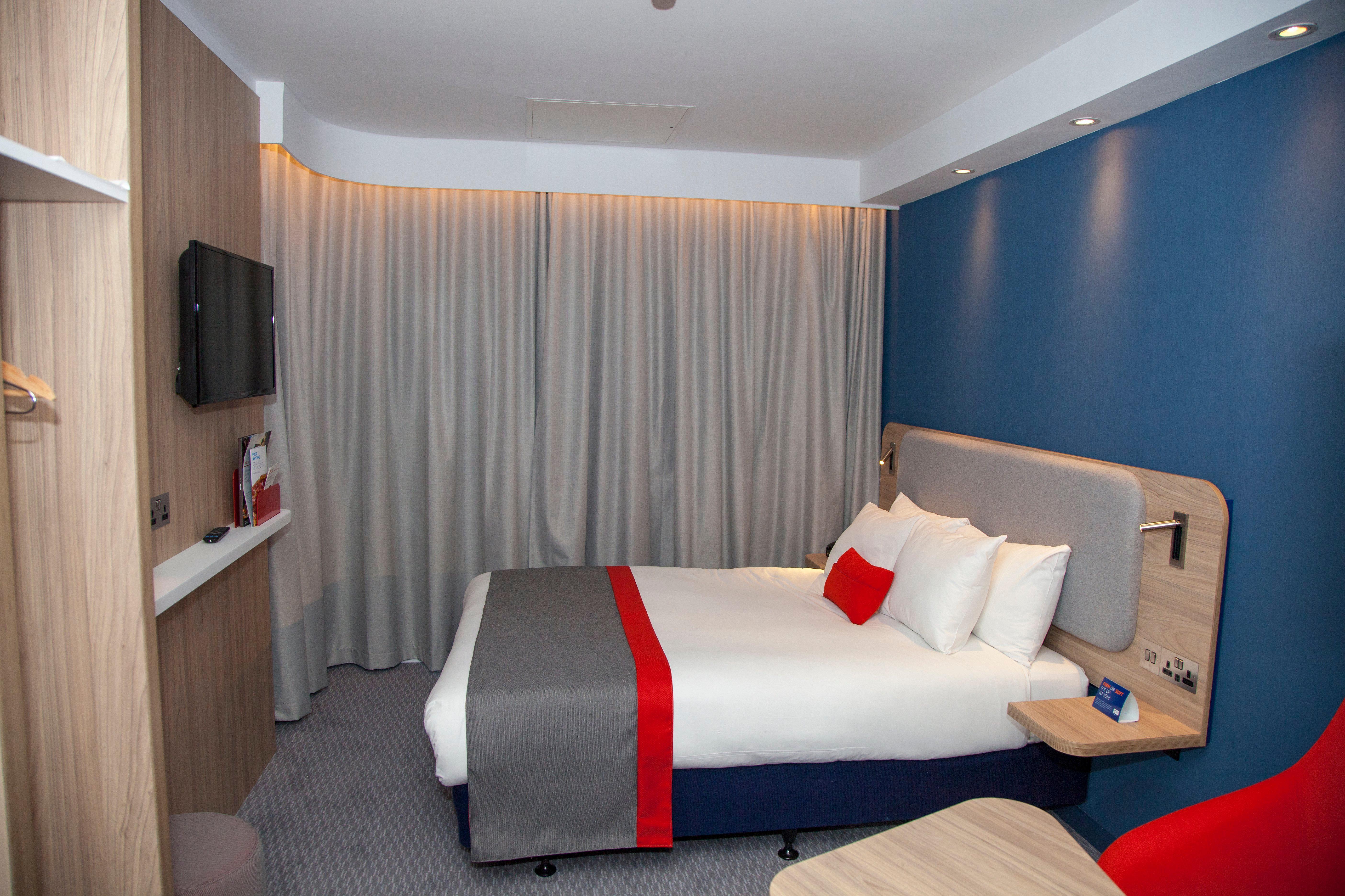 Holiday Inn Express Cardiff Bay By Ihg מראה חיצוני תמונה