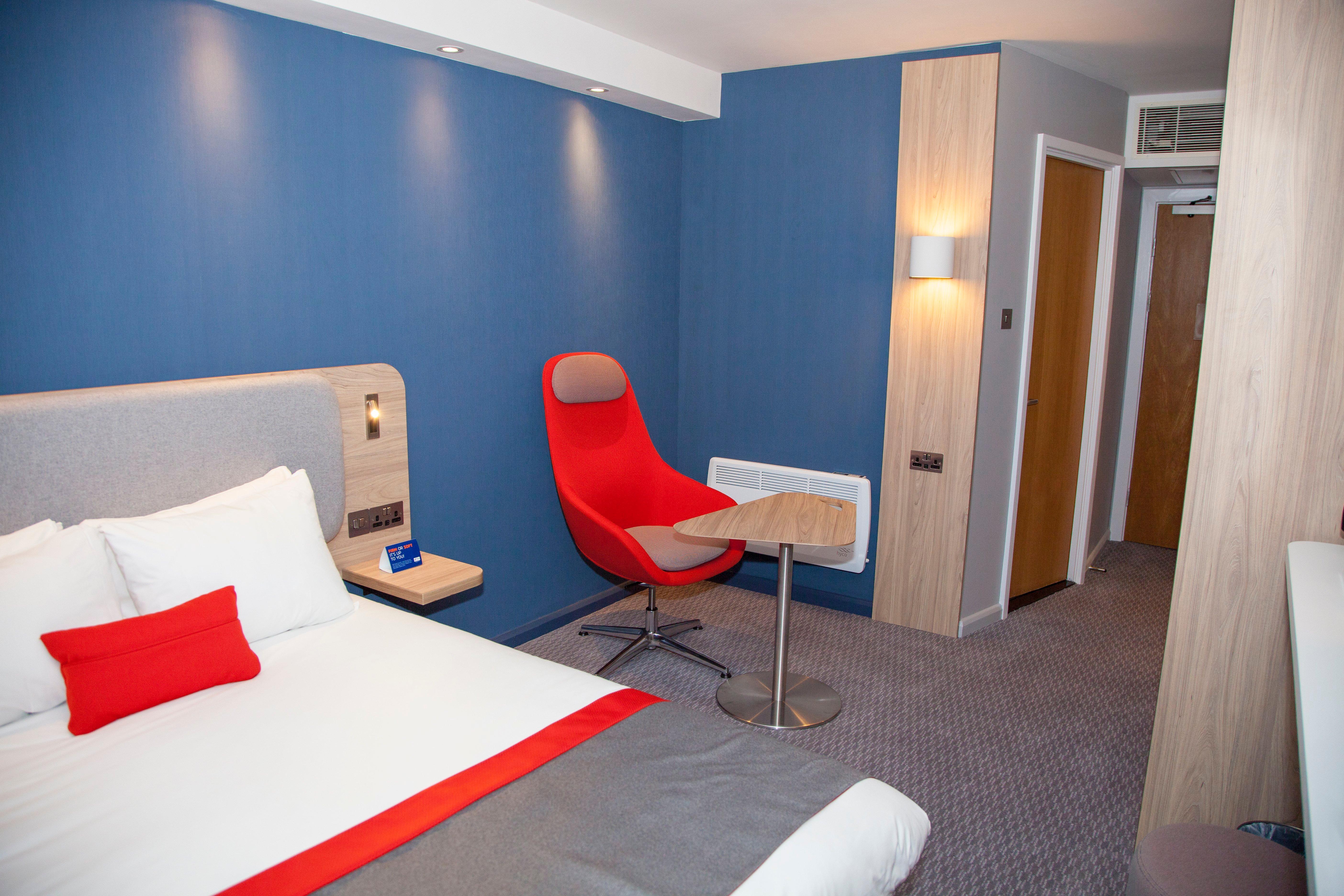 Holiday Inn Express Cardiff Bay By Ihg מראה חיצוני תמונה