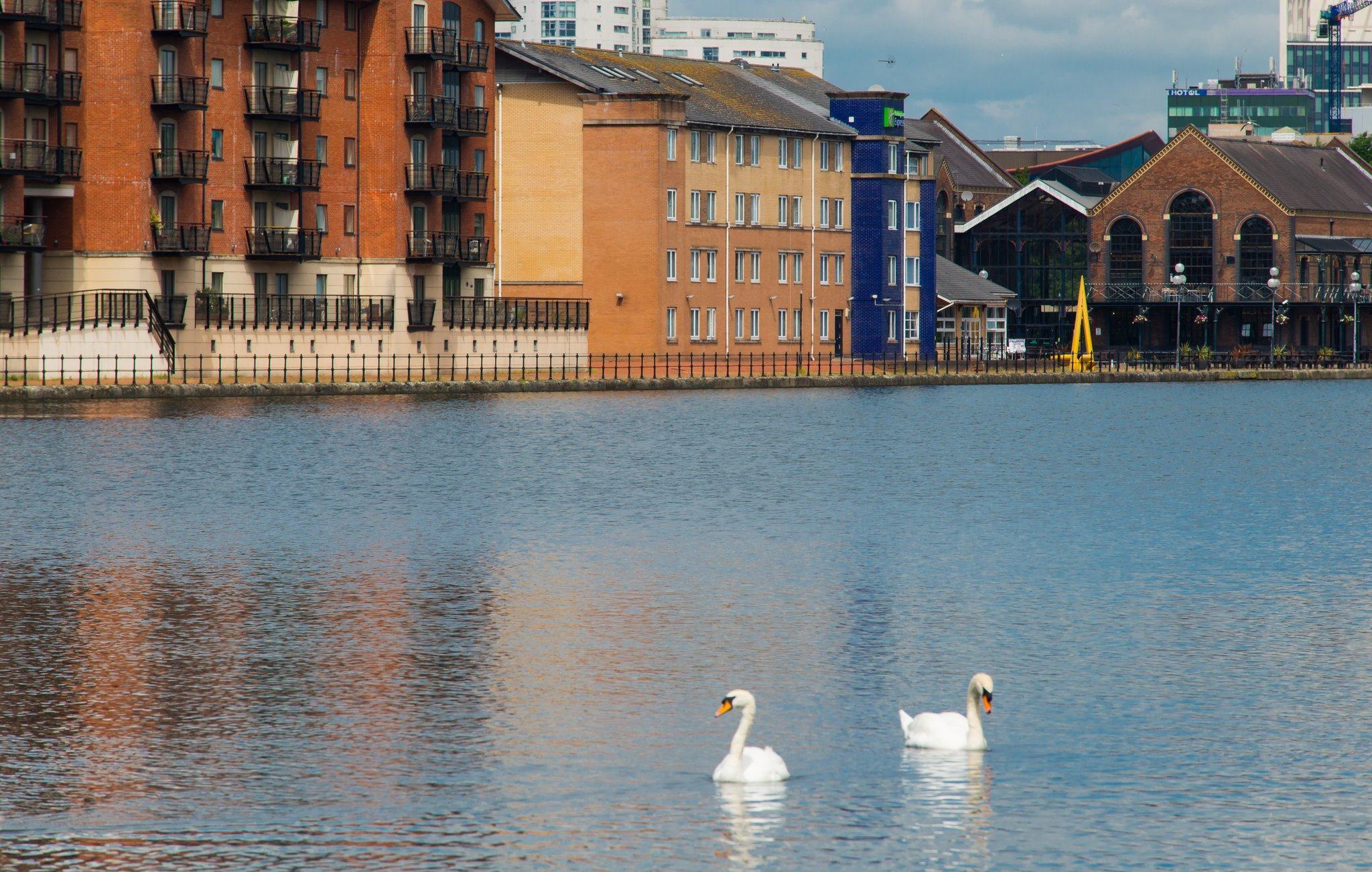 Holiday Inn Express Cardiff Bay By Ihg מראה חיצוני תמונה