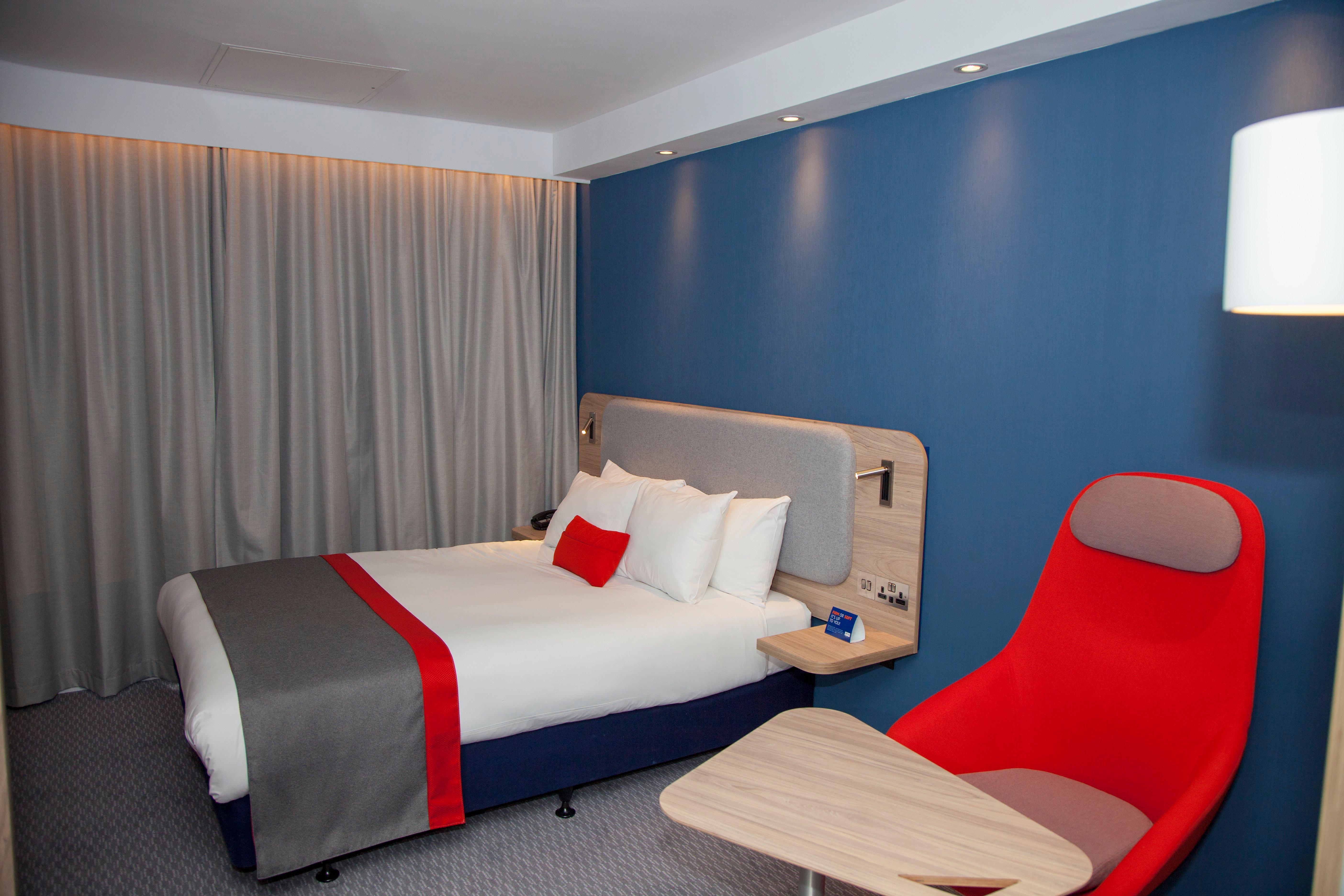 Holiday Inn Express Cardiff Bay By Ihg מראה חיצוני תמונה