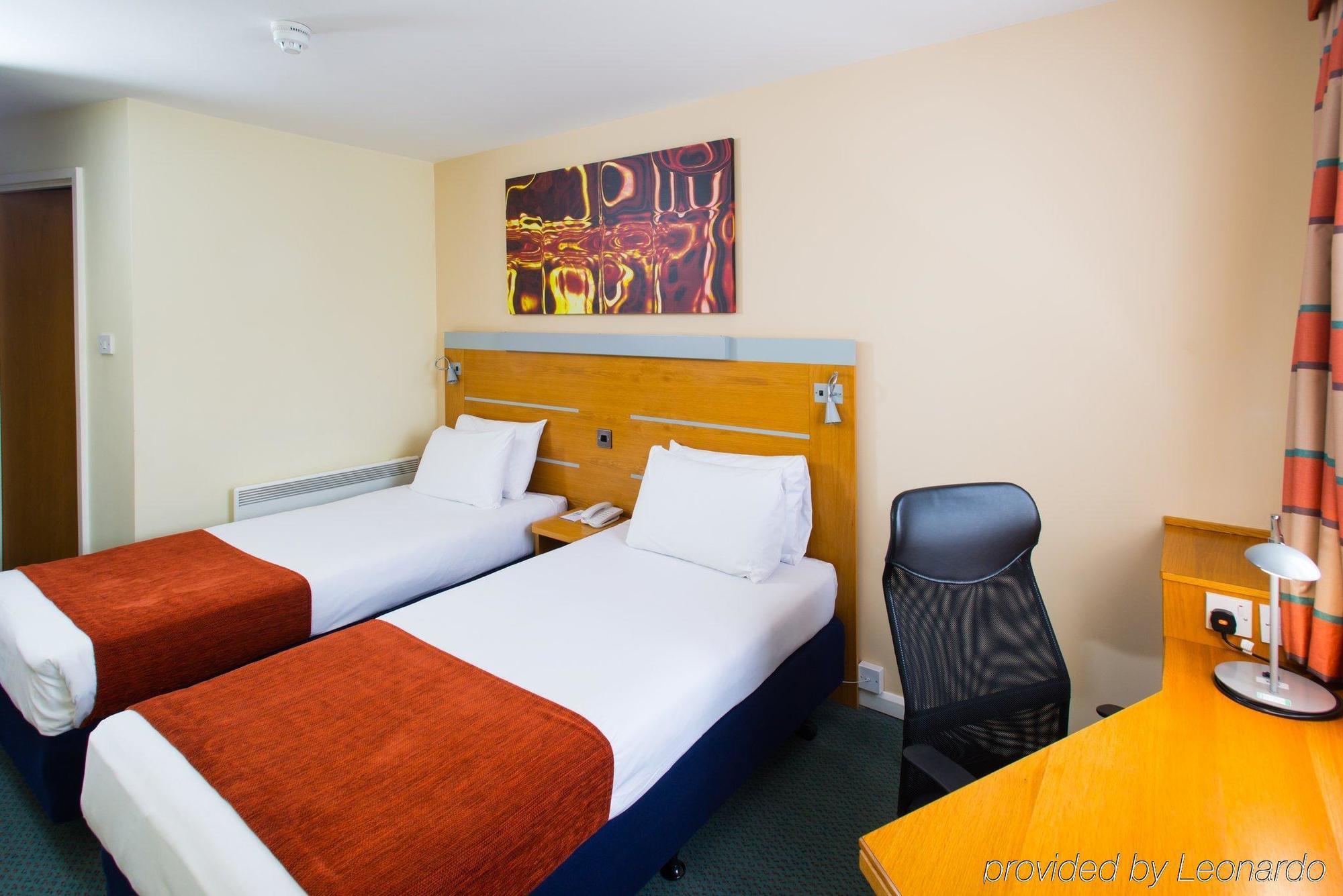 Holiday Inn Express Cardiff Bay By Ihg מראה חיצוני תמונה